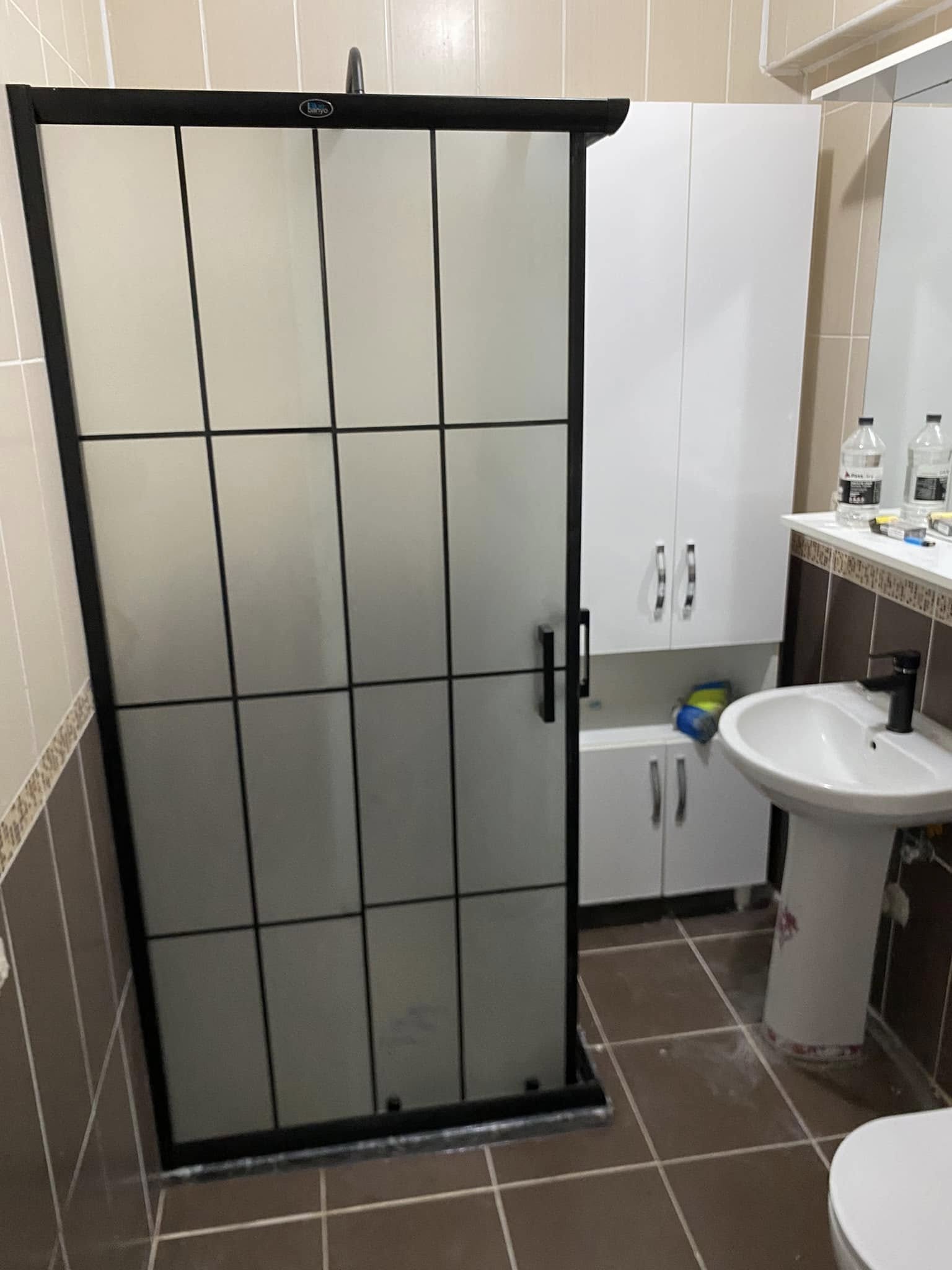 Duş gideri su kaçağı onarımı